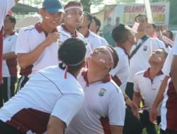 Polres Blitar Gelar Olahraga Bersama Peringati HUT RI ke-80