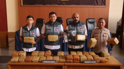 Dua Pria di Cakung Simpan 53 Kg Ganja, Jaringan Diduga Berasal dari Aceh