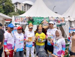 Menteri Agama RI–Imam Besar Istiqlal Suarakan Dukungan Total untuk UMKM Halal di Istiqlal Halal Walk 2025