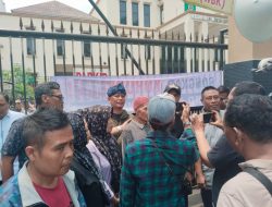 Masyarakat Anti Korupsi Kota Tangerang Gelar Aksi Damai di Kejari Tangerang