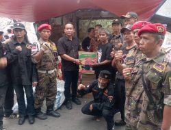 GRIB JAYA Tamansari Ulurkan Bantuan Sembako untuk Korban Kebakaran Mangga Besar