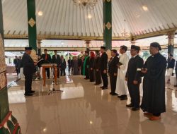 Lantik 17 Pejabat Pimpinan Tinggi dan Administrator, Bupati Harda Kiswa Berpesan Pahami Betul Visi Misi Pemkab Sleman