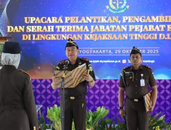 Lantik Eselon II dan III Kejati DIY, Jabatan yang Diberikan Oleh Pimpinan Telah Sesuai Dengan Kompetensi