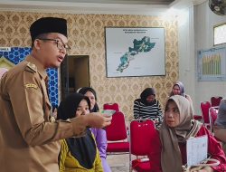 Pelayanan BPJS Kesehatan Keliling Hadir di Desa Sindangheula, Warga Antusias Manfaatkan Layanan.