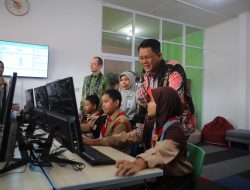 Miliki Perpustakaan Digital, Siswa SMPN 1 Pakem Kini Bisa Akses Buku Secara Daring