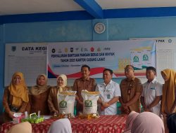 Warga Kelurahan Rd.PJKA Bandar Agung Kecamatan Lahat Menerima Bantuan PKH Dari Pemerintah .
