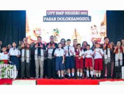 Bupati Humbang Hasundutan Hadiri Pentas Seni Siswa UPT SMP Negeri 001 Doloksanggul