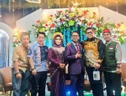 Ketua FWJI Jakbar Beri Pesan Sentuh, Hujan Rintik Mewujudkan Kehangatan Pernikahan Deni (Galang) & Ida