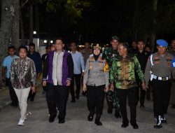 Ka Ops Res Lilin Toba 2025 Polres Samosir Bersama Forkopimda Monitoring Ibadah Malam Natal