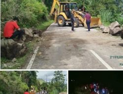 Pemerintah Kabupaten Humbang Hasundutan Bersihkan Material Longsor Menuju Objek Wisata Bakkara