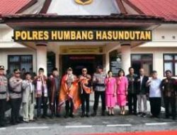 Bupati Humbahas Dr. Oloan Paniaran Nababan, SH., MH, Sambut Kapolres Baru AKBP Adi Nugroho