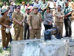 Beranda Vandiko T. Gultom Bupati Samosir Resmikan PATS Rp2,6 Miliar di Onan Runggu.
