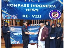 Redaksi Kompassindonesia Berikan Santunan Uang Saku dan Beras Ke Pesantren Tahfidz Yatim At-Tdufiq Kedoya Selatan