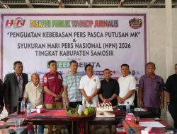 Diskominfo Samosir Hadiri Diskusi Publik dan Syukuran Hari Pers Nasional ke-80, Tegaskan Komitmen Dukung Kebebasan Pers
