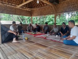 PLT Camat Abdul Manan Gelar Silaturahmi Apdesi Kecamatan Cikeusal Jelang Ramadhan
