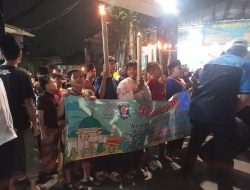 Dalam Menyambut Bulan Suci Ramadhan 1447 H Remaja Masjid Dan Karang Taruna RW06 Kalideres adakan Pawai Obor Keliling