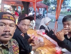 Pimpinan Anak Cabang (PAC) Kalideres Kembali Bagi Bagi Takjil Ke Pengendara dan Pengguna Jalan