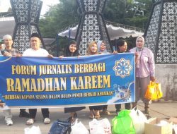 Ramadhan Penuh berkah, Forum Jurnalis Berbagi Bagikan 200 Paket Takjil di Monpera