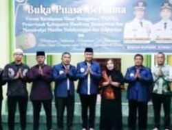 Perkuat Toleransi di Bulan Suci, Bupati Humbahas Hadiri Buka Puasa Bersama FKUB