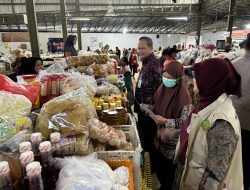 Pastikan Kebutuhan Bahan Pokok Menjelang Lebaran Tercukupi, Panewu Ngaglik Sidak Pasar Tradisional