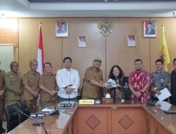 Bupati Dairi Terima Kunjungan Tim Badan Pemeriksa Keuangan Perwakilan Provinsi Sumatera Utara.
