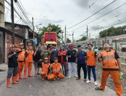 Viral Keluhan Warga Picu Penanganan Cepat, Sampah 4 RW Di Jembatan Besi Akhirnya  Teratasi