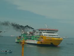 Diduga Kapal Feri Legundi Cemari Udara di Pelabuhan Merak, Penumpang Mengeluh