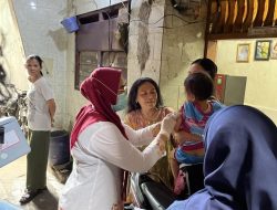 Sweeping Campak ORI Serentak Digelar di RW 02 Jembatan Besi