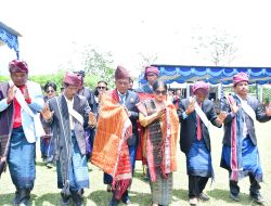 Hari Kedua Mangase Taon, Ritual Sakral Mangalahat Horbo Tampilkan Kekayaan Budaya Batak