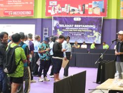 Kadispora Amri Beri Challange Ke PTMSI Kota Palembang