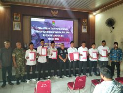 Kepala Desa Sukasari Melantik Ketua RT dan RW Cluster Kuta Perumahan Griya Artha Sukaksari Residen