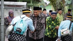 Penuh Haru dan Syukur, Bupati Harda Kiswaya Lepas 354 Calon Jamaah Haji Kabupaten Sleman
