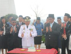 Bupati Taput Pimpin Upacara Peringatan Hari Otonomi Daerah XXX