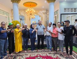 Nofalia Heikal Safar Berikan Apresiasi Artis – Artis Komedian Indonesia Dukung Gerakan Dapur Indonesia Di Seluruh Tanah Air