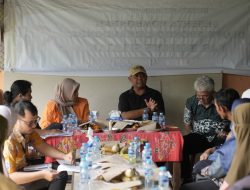 Kembali Berkunjung ke Konawe Selatan, Bupati Sleman Berkomitmen Perjuangkan Aspirasi Warga Transmigran Asal Sleman.