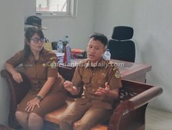 Polemik Larangan Bantuan Sepatu Samosir, Coganss Sitanggang Ubah Penyaluran Jadi Door to Door, Gandeng Gereja