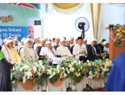Wagub Sumsel Cik Ujang Tekankan Pentingnya Meneladani Akhlak Ulama di Haul Akbar KH Ali Umar Thoyib