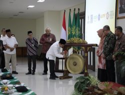Tiga Universitas di Sleman, Menerima Bantuan Sarana Laboratorium Komputer Program Beasiswa Sleman Pintar