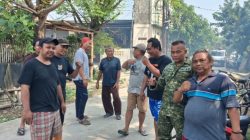 Semangat Gotong Royong Warnai Kerja Bakti Bersih-Bersih Jalan Tanggul di Desa Mekarsari Rajeg