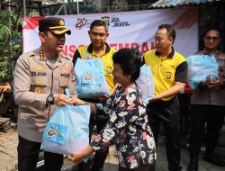 Polri Peduli Masyarakat, Kapolres Tangerang Kota Turun Langsung ke Permukiman Padat di Pasar Baru