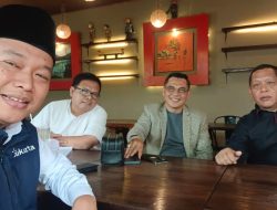 Perkuat Ukhuwah dan Sinergitas, Matrobin Sambangi Kantor Senator H. Ahmad Azran