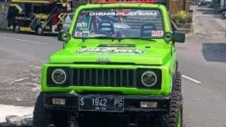 Diduga Ngebut di Tikungan Menjer, Jeep Wisata Tabrak Motor, Warga Desak Evaluasi Keselamatan