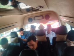 Canda, Tawa, dan Kebersamaan Warnai Perjalanan Dewan Hakim Kota Batam Menuju Hotel Aston Tanjungpinang