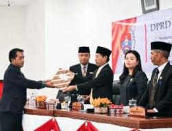 Bupati Humbahas Terima Pemandangan Umum Fraksi Atas Pertanggungjawaban APBD TA. 2025 dan 3 Ranperda Lainnya