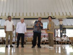 Puluhan Seniman Kebudayaan, Menerima Penghargaan Dari Pemkab Sleman