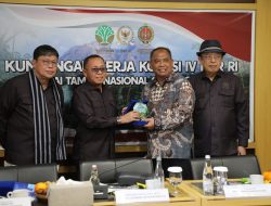 Sambut Kunjungan Kerja Komisi IV DPR RI, Bupati Harda Kiswaya Berharap Kualitas Pengelolaan TNGM Semakin Meningkat