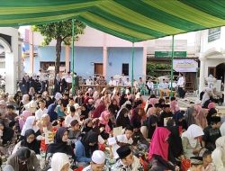 Pengurus Masjid Jami Al Ihrom RW. 09 Prepedan Raya Kalideres Gelar Agenda Tahunan Berbagi Kebahagian Bersama Yatim Piatu dengan Penuh Hikmat
