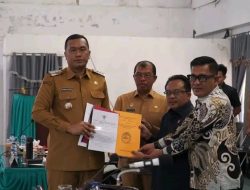 Bupati Toba Sampaikan Nota Pengantar Ranperda Tentang Pertanggungjawaban APBD TA 2025.