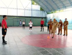 Buka Turnamen Futsal Antar Pelajar, Bupati Humbahas Berpesan Junjung Tinggi Sportivitas dan Saling Menghormati