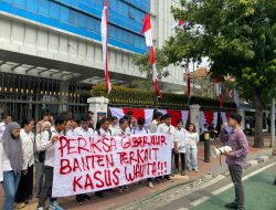 Mahasiswa Kembali Demo Kemendagri, Terkait Kasus Etik Gubernur Banten.